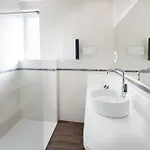 De Paris 3*