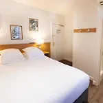 De Paris Otel Jaligny