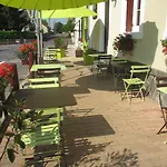 Hotel De Paris 3*