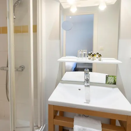 De Paris 3* Jaligny