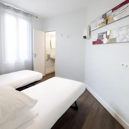 Hotel De Paris 3*