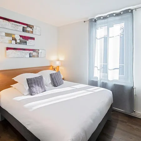 De Paris Hotel