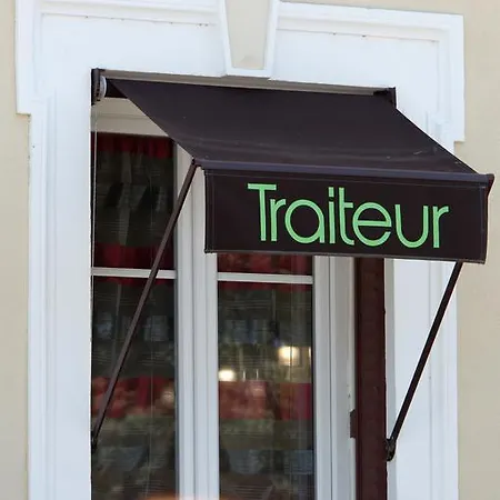 De Paris 3* Jaligny-sur-Besbre